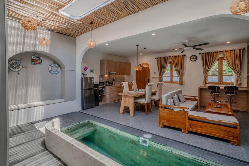 Villa Baron Brand New 2-Br In Kerobokan, Bali Buitenkant foto