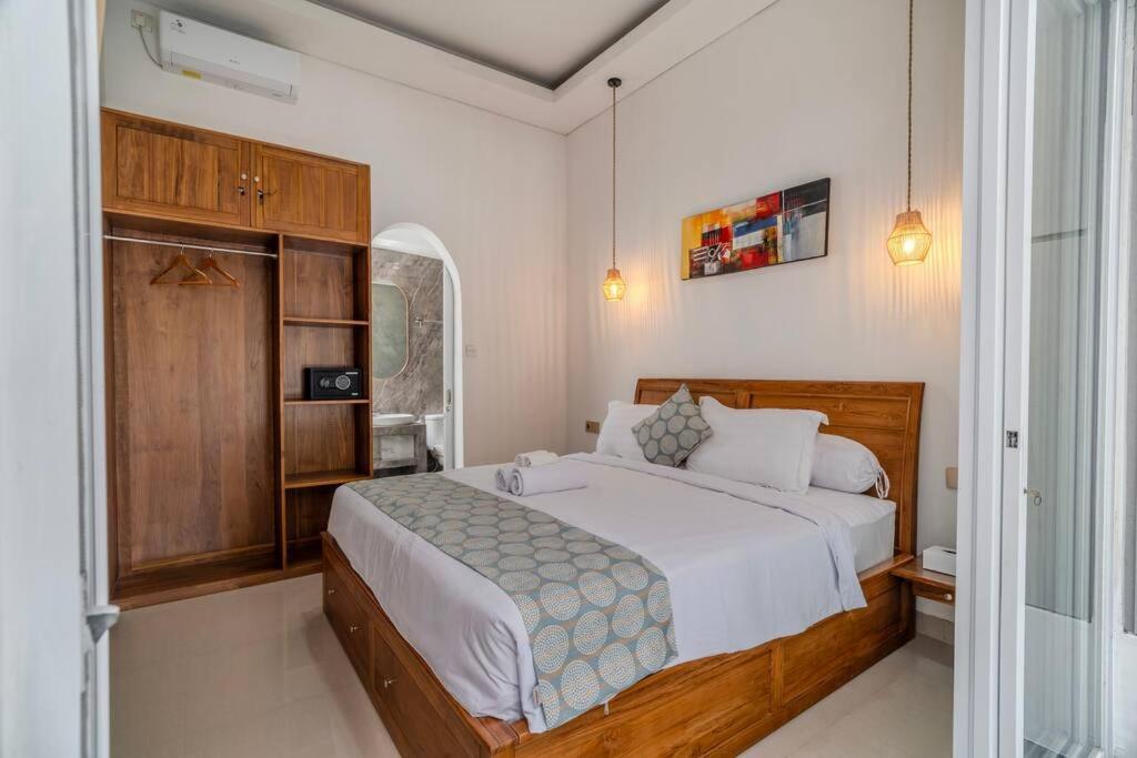 Villa Baron Brand New 2-Br In Kerobokan, Bali Buitenkant foto
